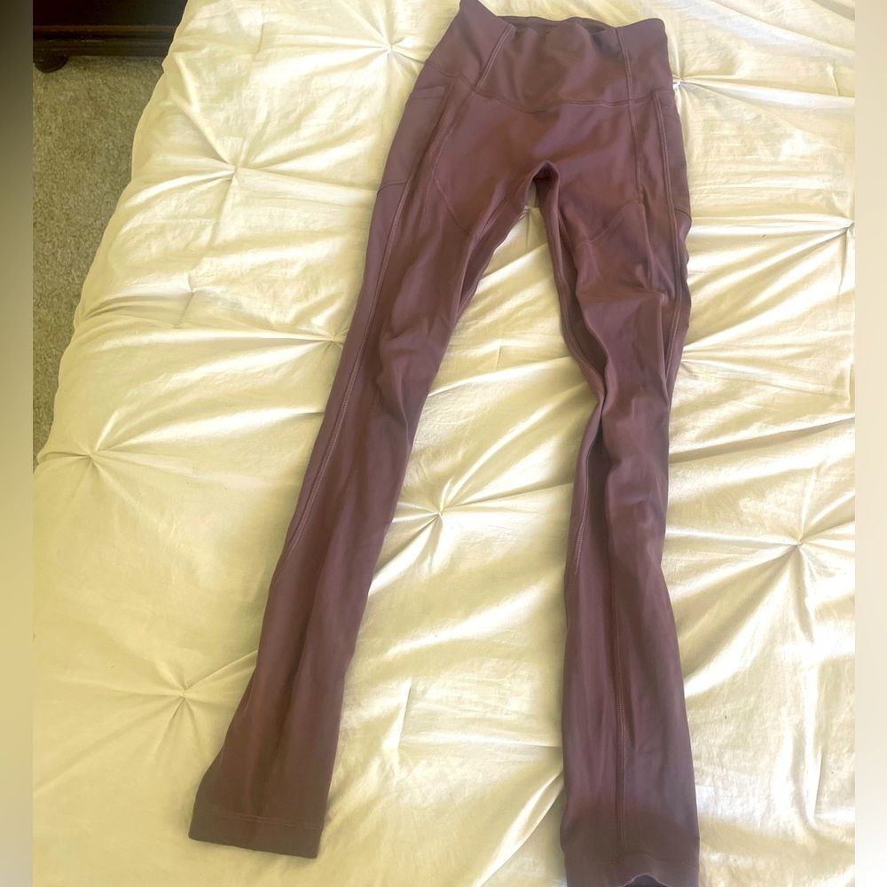 Lululemon leggings, size 2 in lavender